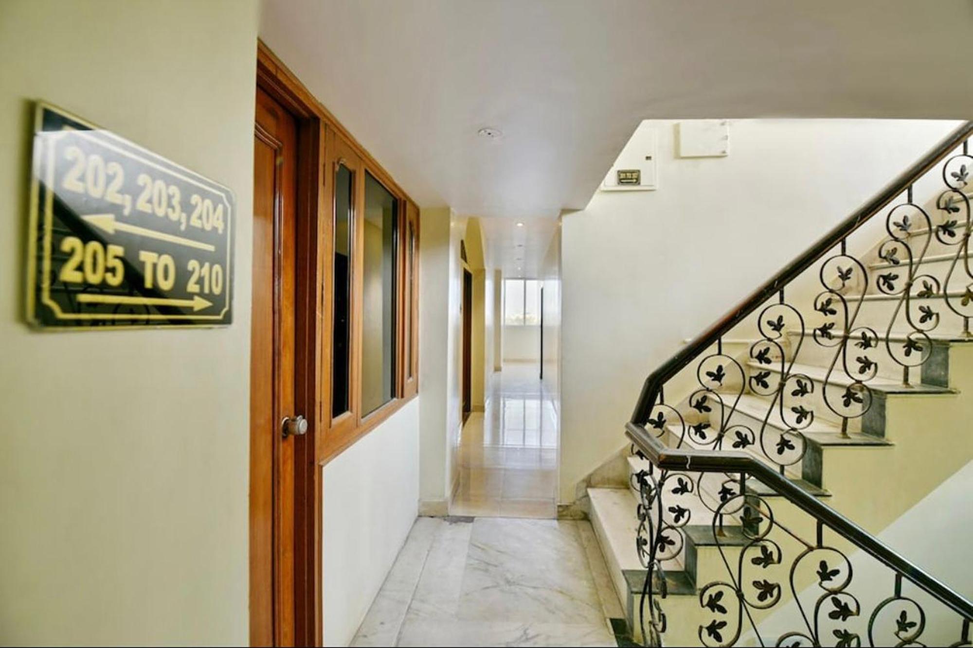 Hotel Rang Mahal Near Jaipur International Airport Εξωτερικό φωτογραφία