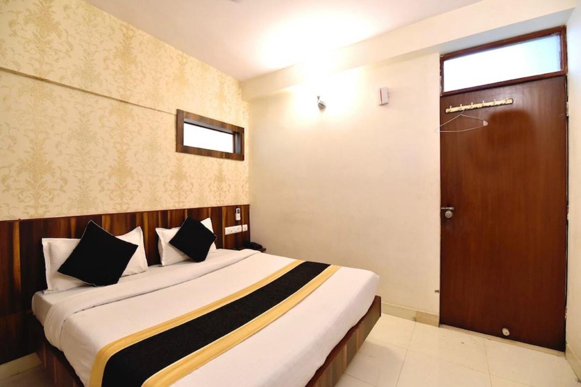 Hotel Rang Mahal Near Jaipur International Airport Εξωτερικό φωτογραφία