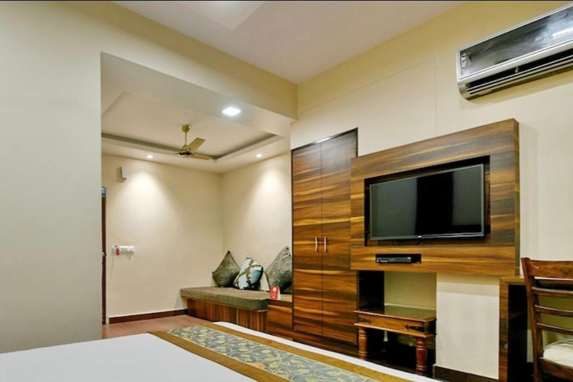 Hotel Rang Mahal Near Jaipur International Airport Εξωτερικό φωτογραφία