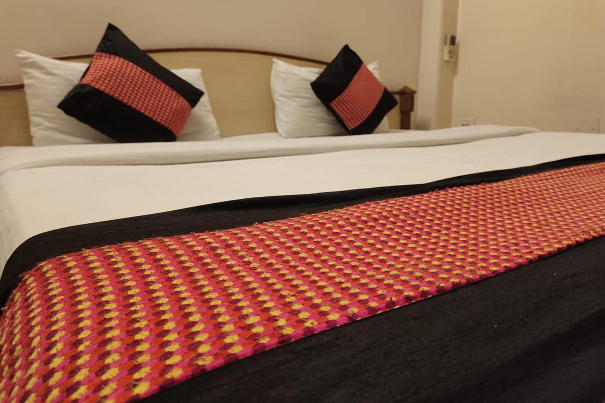 Hotel Rang Mahal Near Jaipur International Airport Εξωτερικό φωτογραφία