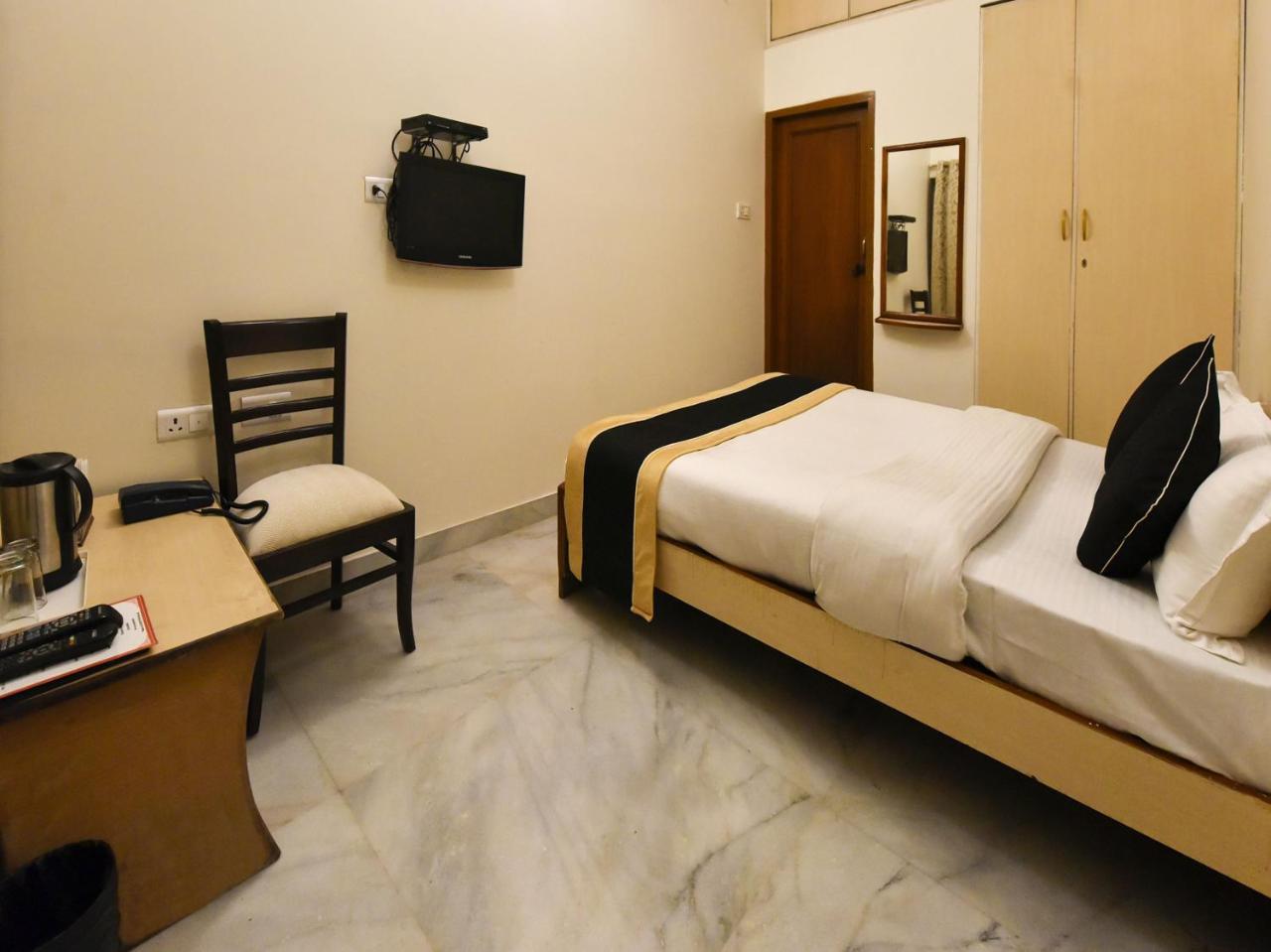 Hotel Rang Mahal Near Jaipur International Airport Εξωτερικό φωτογραφία