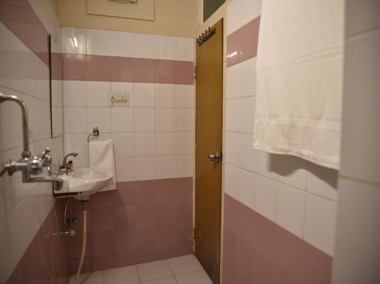 Hotel Rang Mahal Near Jaipur International Airport Εξωτερικό φωτογραφία