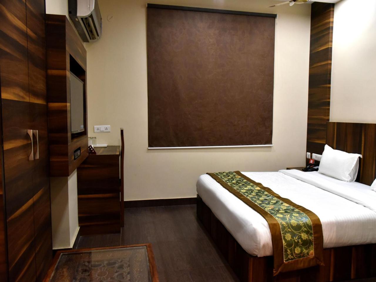 Hotel Rang Mahal Near Jaipur International Airport Εξωτερικό φωτογραφία